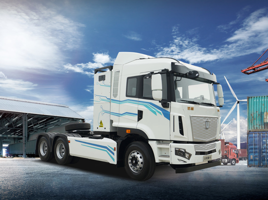 Geely ระยะไกล H7 แทร็กเตอร์ไฟฟ้าบริสุทธิ์ 6X4 ชาร์จและเปลี่ยน รุ่นบูรณาการ 282 kWh