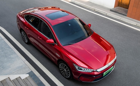 ซีดานครอบครัวไฟฟ้าที่ขายดีที่สุดของ BYD คือ Qin plus EV มีระยะทาง 500 กม.