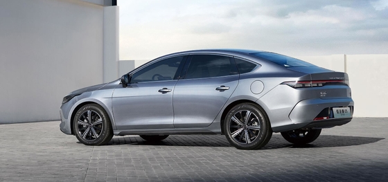 BYD ไฮบริด 120KM ครอบครัวรถยนต์ Destroyer 05 แชมเปี้ยนส์เอดิชั่น