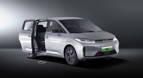 BYD ไฟฟ้าบริสุทธิ์ แท็กซี่ D1 มีระยะทาง 418 กิโลเมตร และประตูเลื่อนไฟฟ้า